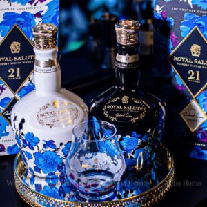 Royal Salute 21 Richard Quinn White - Siêu Phẩm Whisky Nghệ Thuật, Quà Tặng Đẳng | Rượu Vang Nhập Khẩu Cao Cấp royal salute 21 richard quinn