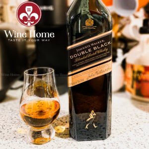 JOHNNIE DOUBLE BLACK 750ML