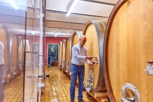 Hầm ủ rượu tại kessler Zink