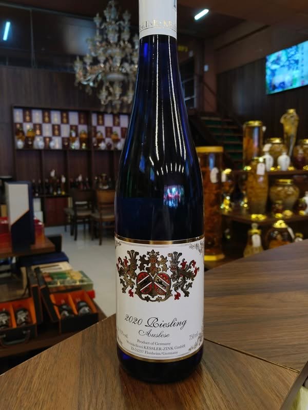Rượu vang Đức Riesling Auslese – Vang ngọt Đức đẳng cấp từ nhà Kessler Zink | Rượu Vang Nhập Khẩu Cao Cấp Rượu vang Đức Riesling Auslese
